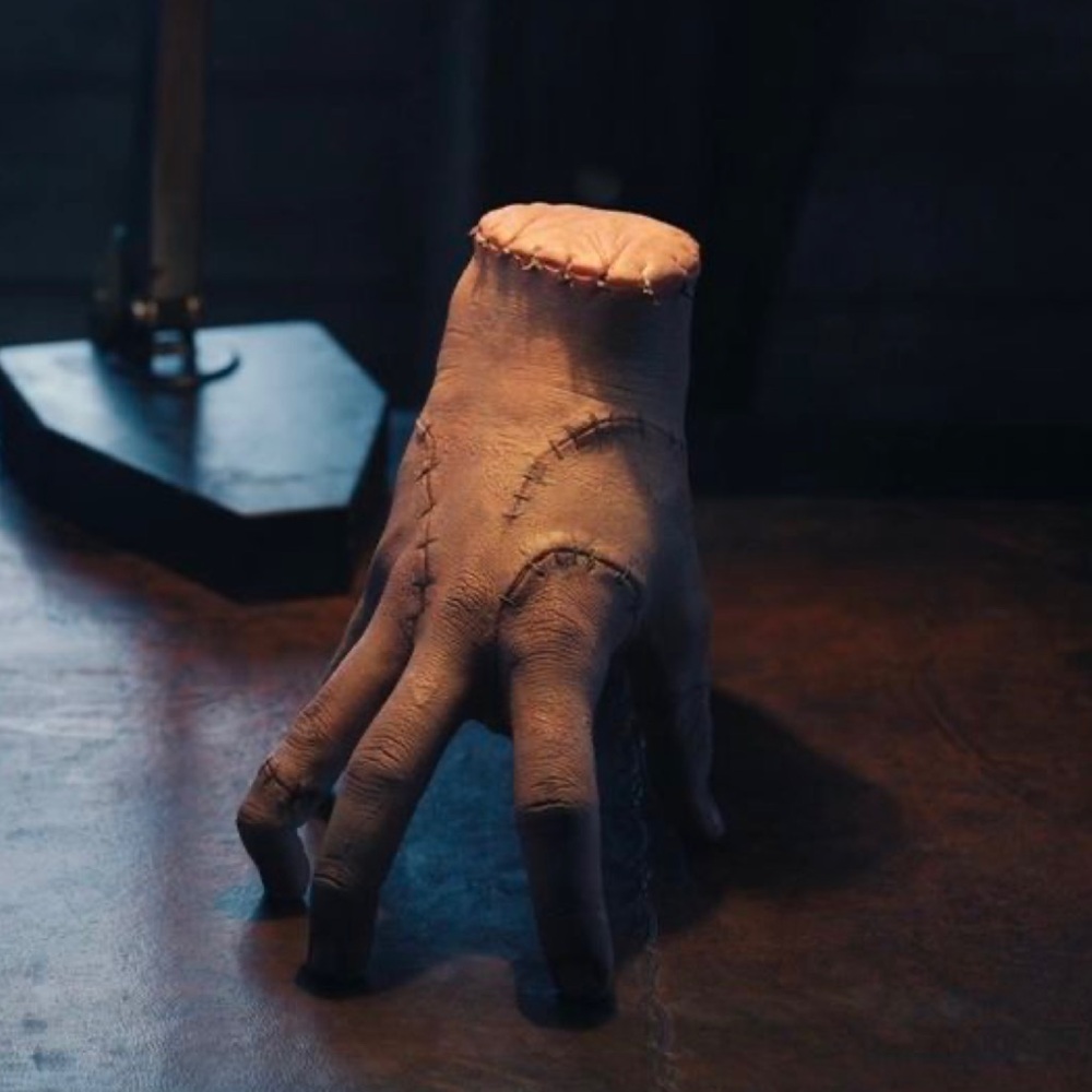 Wednesday Addam Thing Hand - Picture 6 of 6